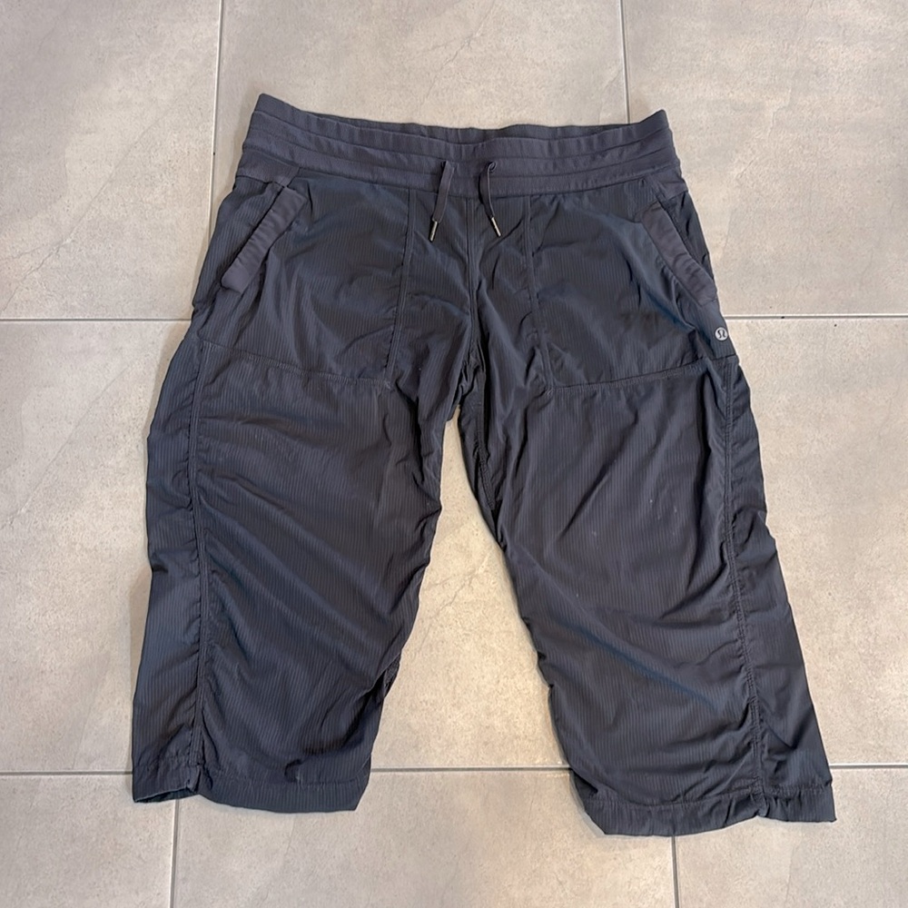 Lululemon Dance Studio Crops